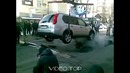 Как можно провалиться под асфальт. Городские ловушки