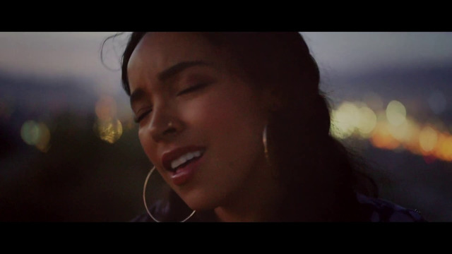 Tinashe – Remember When (Acoustic 2020!)