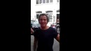 Lui Tomlinson govorit ‘Hi, Russia’. (One Direction)