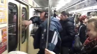 Минский Eminem в метро