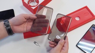 Распаковка OnePlus 6 от JD за 28 тыс. рублей с СЮРПРИЗОМ