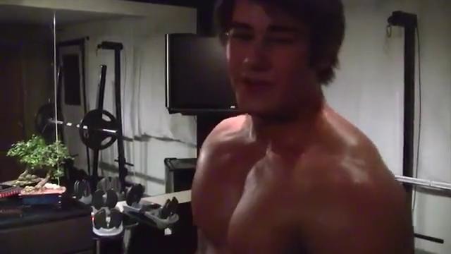 Jeff Seid Home Workout Series Preview- Chest Mondays