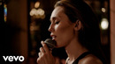 Miley Cyrus – End of the World (Live from Chateau Marmont)