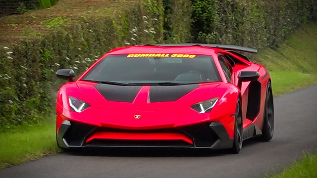 Gintani Exhaust Lamborghini Aventador SV – LOUD Accelerations on the Hill Climb