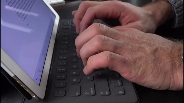 Apple iPad Pro Smart Keyboard Unboxing & Review