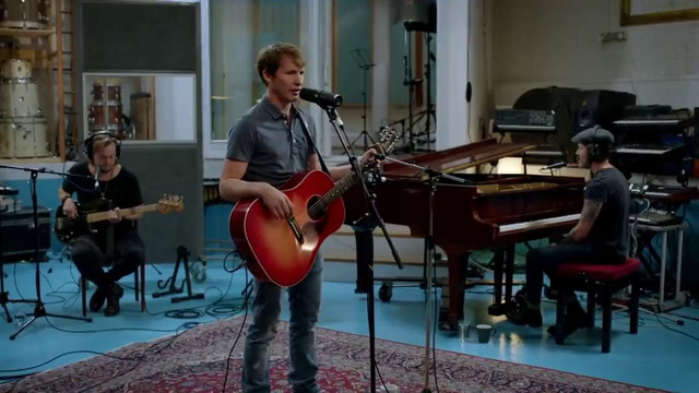 James Blunt – Cold [Acoustic][Live From The Pool]