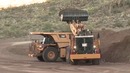 Погрузчик массой 240 000 кг