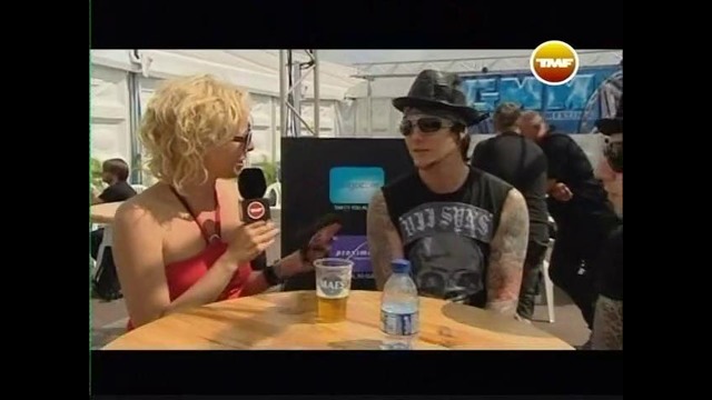 Avenged Sevenfold – Critical Acclaim + Interwiew (Live in Graspop 2008)