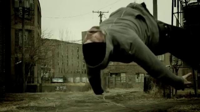 Chevelle – Hats Off To The Bull