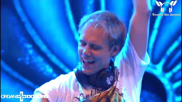 Armin Van Buuren – Live @ Tomorrowland 2014 in Belgium (25.07.2014)