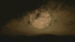 Червячную Луну наблюдали жители планеты в ночь на 8 марта