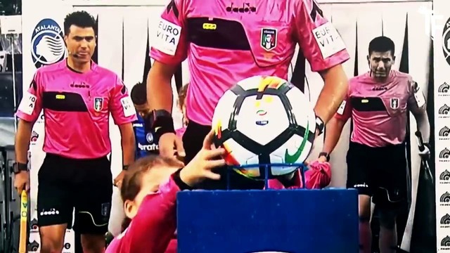 Самые смешные приколы в футболе 2018