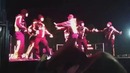 Jabbawockeez – Party Rock Anthem ft Gangnam Style
