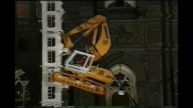 Экстремальная презентация экскаватора Liebherr