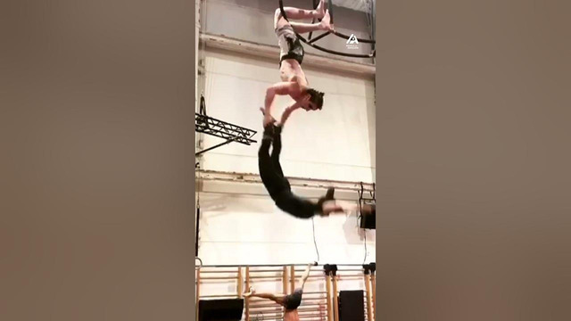 Ryanbartlett97 is the perfect partner to do some mindblowing acrobatics with – don’t you think