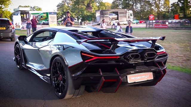 NEW 2027 Lamborghini Revuelto SV