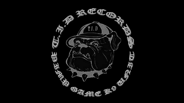 TWO-ONE – HIGH, CHIEFIN BLUNTZ