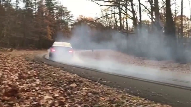 Золотая молодежь отдыхает. когда авто дороже твоей квартиры