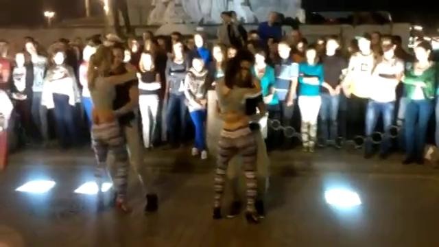 Красиво станцевали