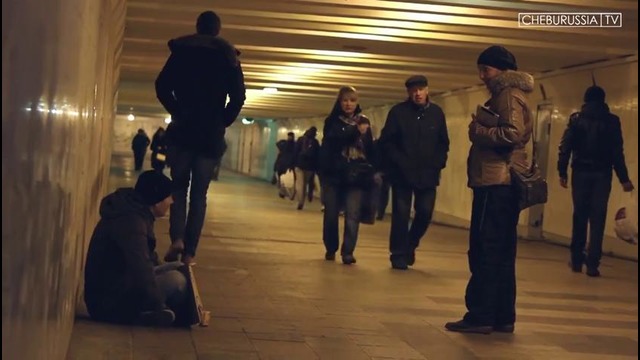 Бездомный пьяница vs. потерявшиеся братья. Социальный эксперимент