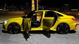 Audi RS 3 2023 года — интерьер, экстерьер и привод
