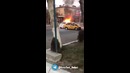 Сильный пожар. Горит машина