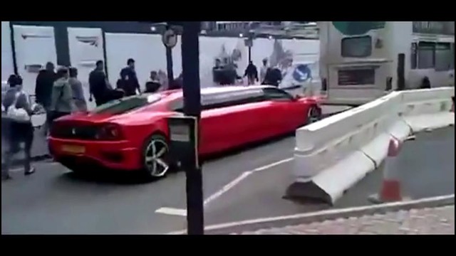 Ferrari лимузин