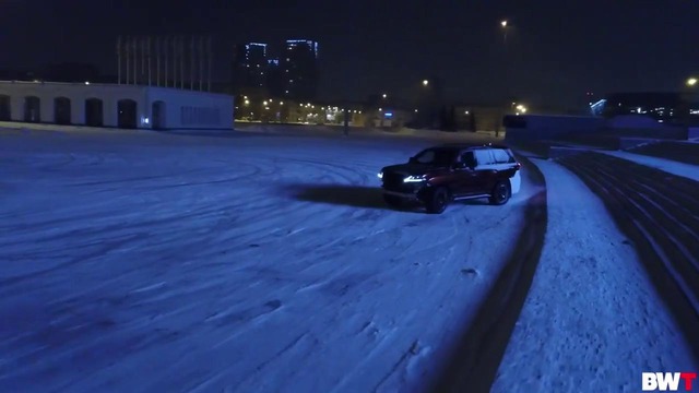 Black & White Team. Lexus LX 570 против Жиги