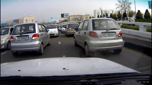 Toshkentda qarama-qarshi yunalishda harakatlanishga ruxsat etildi-mi