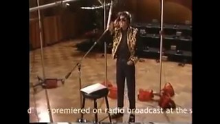 Майкл Джексон записывает песню в студии (We are the world)