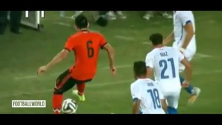 Финт Эктор Эррера против сборной Чили