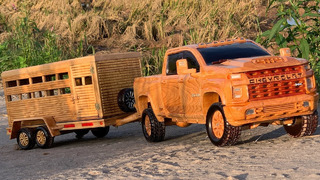 What do you think when Chevrolet Silverado is made to pull an extra big box? My super truck