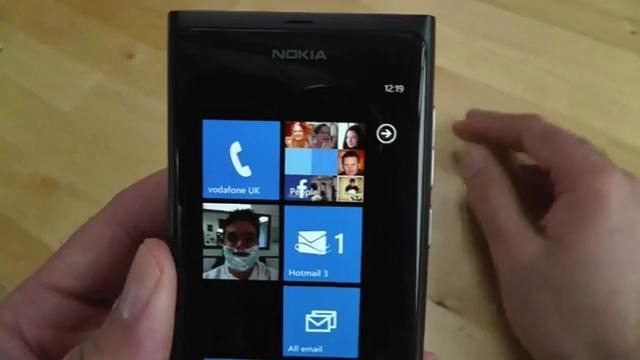 Nokia Lumia 800 (software review)