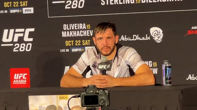 Никита Крылов после ДИКОГО БОЯ UFC 280 / Веселая пресс-конференция