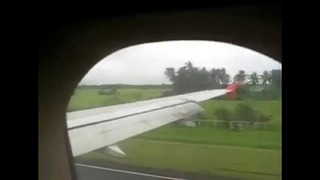 Пилот немного не рассчитал тормозной путь самолета