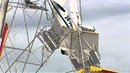 Лёгкий одномоторный самолёт врезался в колесо обозрения