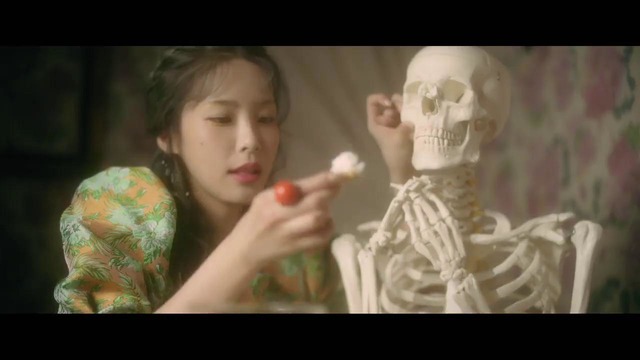 Heize – We don’t talk together (Feat. Giriboy) (Prod. SUGA) MV