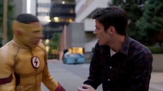 Смерть вайба в начале 5-го сезона новости the flash