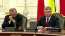 Эрдоган уснул на пресс конференции с Порошенко