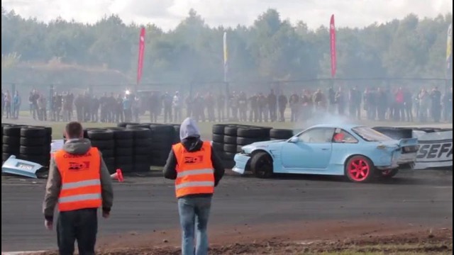 Porsche Drifting Car Fail Spinout Crash