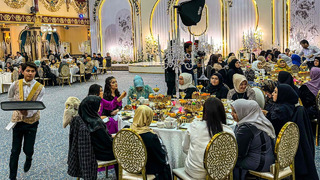 How RICH People CELEBRATE Wedding in ASIA? SERVING a Table FULL of Food