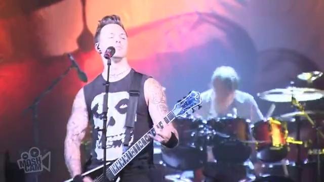 Bullet For My Valentine – P.O.W (Live in Birmingham)