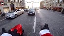 Байкер помог задержать беглеца. Парижский дед мороз. Респект таким людям