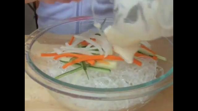 Korean Food: Angel Noodle Salad (천사채 샐러드)