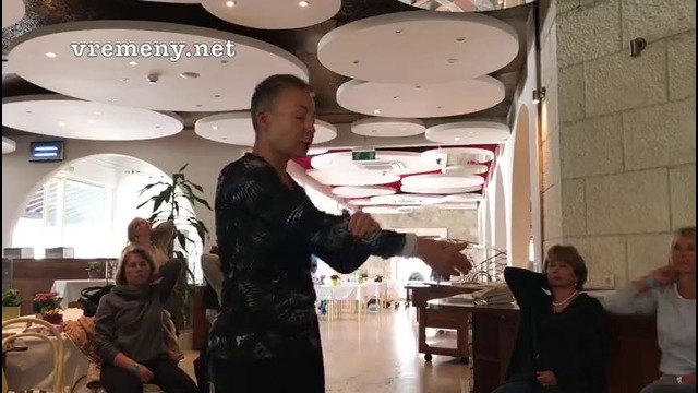 Как из кривошеих стать длинношеими