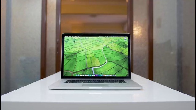 PC vs MAC for Video Editing. Fight