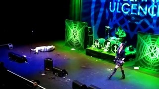 Mindless Self Indulgence – Bitches (live in Los Angeles )