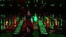 The Voice 2015 Top 12 – Madi Davis – "Who Will Save Your Soul"