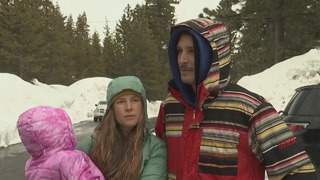 Сильный снегопад на озере Тахо порадовал калифорнийцев