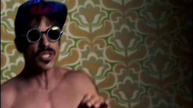 Red Hot Chili Peppers – Dark Necessities (Official Video 2016!)